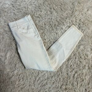 Women’s Size 24R White Ariat Knee Patch Horseback Riding Breeches